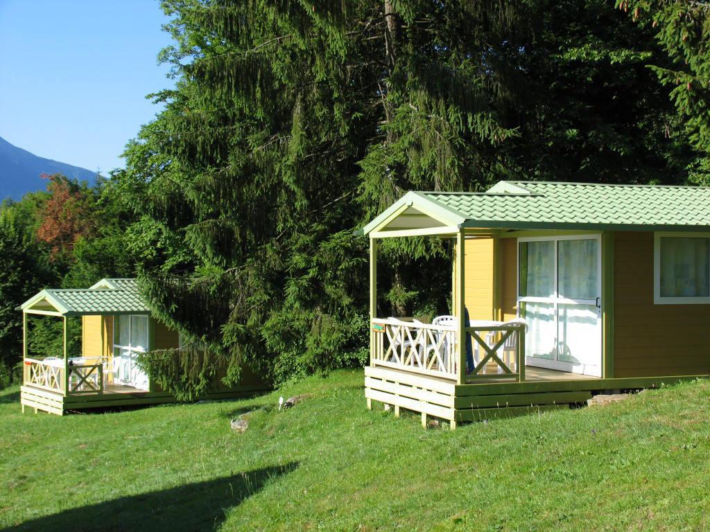 Отель Team Holiday - Camping Le Balcon De Chartreuse Miribel-les-Echelles Экстерьер фото